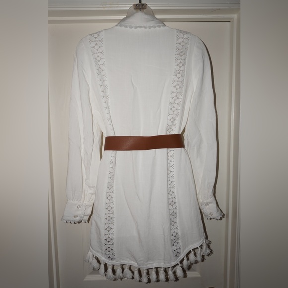 L’ATISTE White Detailed button down shirt dress with self tie faux leather belt - Picture 3 of 11